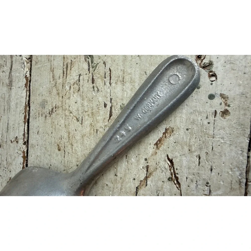 Vintage West Germany 240 Cast Aluminum Hand Scoop Industrial Utility Tool 9.5